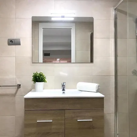 Modern&spacious In Plaza De La Merced *